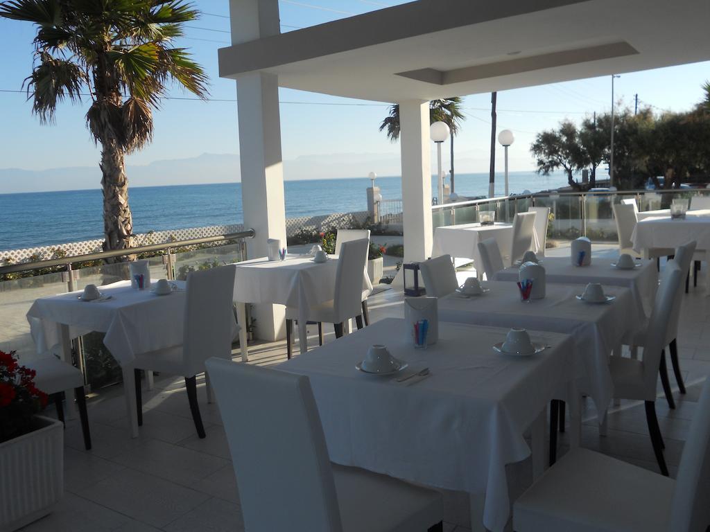 Sidari Beach Hotel Sidárion